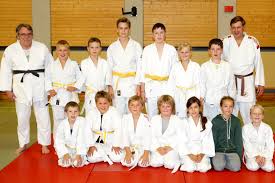 Schulsport (8 bis 14 jahre) mädchen kleidung schulsport Judo