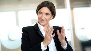 Add a bio, trivia, and more. Worragwtu H Ym