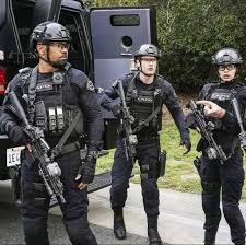 Follows a locally born and bred s.w.a.t. Swat Cast Swat Tv Show Cast For Season 3