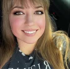 Everywhere I Looked There Were GAMES! 👀