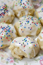 Add the whisked flour mixture and combine. 10 Best Italian Christmas Cookie Recipes Easy Italian Holiday Cookies
