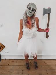 Wie jeder diesen absoluten klassiker schnell und einfach selber machen kann, erklärt die folgende anleitung. Diy The Purge Halloween Party Mottoparty Gruppenkostum Ideen