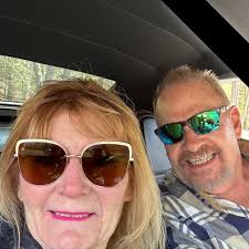 What is the best mobile phone company in our area without connection issues?