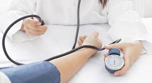 Biasanya dikaitkan dengan suatu penyakit, seperti penyakit hati, ginjal mengutip dari diabetes.co.uk, hipoglikemia terjadi ketika kadar glukosa darah turun di bawah 70mg/dl. C0vromrlpd3o M