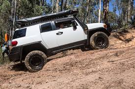 2014 toyota fj cruiser expert review. Toyota Fj Cruiser Modified