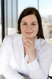 Patricia Stadler's Instagram, Twitter & Facebook