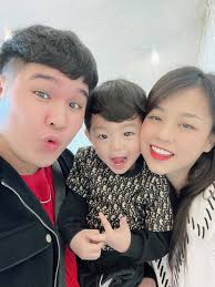 Thủy muốn được hàn gắn với đồng nhưng đồng hết lần này đến lần khác đẩy cô ra xa. Cas7w0aguqclsm
