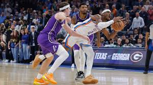 Austin Reaves defends Shai Gilgeous-Alexander on this 1 controversial subject