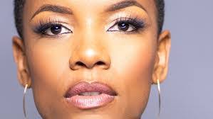 Tracey Love's Instagram, Twitter & Facebook