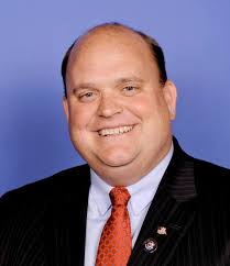 Western NY Republican confronts jeers at town hall meetings