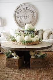 Cute And Easy Idea For Fall Decor Coffee Table Decorating Ideas Rustic Fall Decor Fall Home Decor Autumn Home