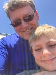 Larry Coles's Instagram, Twitter & Facebook