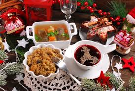 The tradition in poland says that during christmas eve dinner (that is called wigilia) the host must serve 12 dishes. Polish Christmas Dinner Recipes What To Prepare For The Polish Christmas Eve Wigilia Lamus Dworski Yes Thats Why We Have Salmon Also But I Would Like To Keep It To
