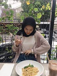 Ig Reynatalitha Gaya Jalanan Model Pakaian Remaja Wanita Inspirasi Gaya