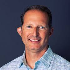 Amidst so much industry evolution & transformation, I feel fortunate to  shift gears and share my new position as Senior Director of Automotive  Consulting at Capgemini Invent.