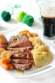 The ingredients i used are 1 corned beef brisket. Instant Pot Corned Beef With Honey Mustard Glaze Forks And Folly
