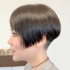 ちかはinstagramを利用しています 春はショート 大人ショート 刈り上げショート 襟足スッキリ 長岡市美容室ａmo 長岡市美容室丘の上のamo 長岡市ヘアサロンamo 長岡市ヘ in 2020 short wedge hairstyles short hair styles wedge hairstyles