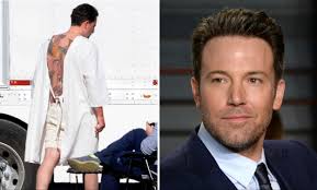 Eventually, his exes jennifer garner and jennifer lopez delivered sweet burns about the tat, and after a 2018 new yorker essay, the actor tweeted that he was fine and had thick skin bolstered by. Ben Affleck S Phoenix Back Tattoo Batman Actor Reveals It S Fake For A Movie