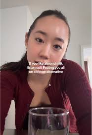 Anna Pettersson (@annapettersson)’s video of almond milk