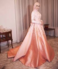 Dress brokat untuk orang gemuk berkerudung. 7 Style Gaun Hijab Yang Membuat Anda Terlihat Lebih Modis