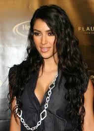 Kim kardashian looks fiercely brisk with this long straight haircut. Hair Curls Kim Kardashian Curled Hairstyles Curly Hair Styles Hair Styles