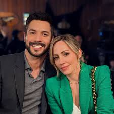 Brie and Mike Do they form a beautiful couple?