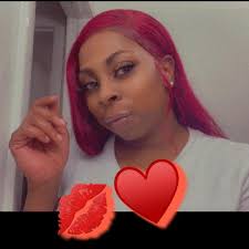 Vote for Titus!! 🤍