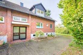 Haus kaufen in kiel, 8.408 m² grundstück, 8.186 m² wohnfläche, 200 zimmer. Schilksee Eigentumswohnung Expose 5195