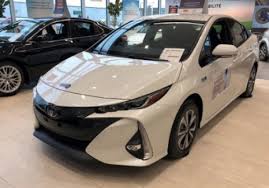 The 2020 toyota prius prime is available in three trim levels: Toyota Prius Prime Upgrade 2018 Price In Usa Features And Specs Ccarprice Usa