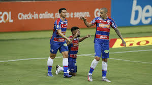 Check spelling or type a new query. Fortaleza Vence Vasco Por 3 A 0 E Se Distancia Do Z 4 Jogada Diario Do Nordeste