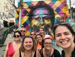 Foto de Paseos a Pie en Español, São Paulo: 31/01/2018 > Turistas de  Mexico. Hicimos Centro, Vila Madalena y Paulista :O — con Lujan Stephanie, Abril  Baca y Rubi Esmeralda Soto Anchondo