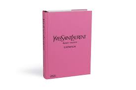 Each design is sleek, minimal and has just the right amount of hardware. Yves Saint Laurent Catwalk The Complete Haute Couture Collections 1962 2002 Bolton Andrew Amazon De Books
