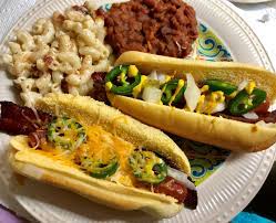 Try this exotic twist on the hot dog with king prawns, black beans, mango and hot jalapeño mayonnaise. Homemade Hot Dogs Mac Cheese And Baked Beans Food