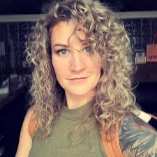 Jill Hogue's Instagram, Twitter & Facebook