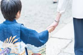 七五三 撮影レポ@和樂備神社 人見知りと聞いていたけど・・・♡ – 埼玉県 戸田市 さいたま市 川口市 七五三 出張同行撮影 カメラ教室 まなざしフォト