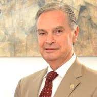 Luis ernesto derbez bautista (born april 1, 1947 in mexico city) is a mexican politician and current rector of the universidad de las américas puebla (udlap).1 he served as mexico's secretary of economy from 2000 to 2002 and secretary of foreign affairs from 2003 to 2006. Tus Profesores Economia Universidad De Las Americas Puebla Udlap