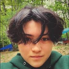 Joe Belfield's Instagram, Twitter & Facebook