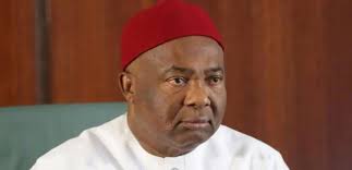 IPOB fumes over Uzodinma's invitation to Oxford University's award ceremony 