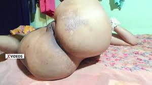 Hot bhabhi big ass fucking with creampie - XNXX.COM