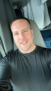 Truckers navigating snowy roads from NY to Alabama