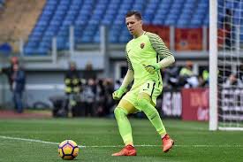 Lewandowski przy swoim perfekcjonizmie na pewno nie pali. Calciomercato Milan Tra I Pali Sempre Viva La Pista Szczesny