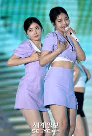 다 보인다는 팬들의말에 당황하는 여자연예인 민망짤 모음.오늘의 핫짤!, 190811 있지 itzy 유나 yuna icy 4k 직캠 @ 롯데. Ud Cpivc Y H1m