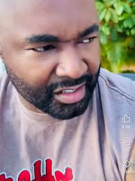 Sunny more worried about Mike telling Melissa than WTF she need to do with  her life 😂😂😂