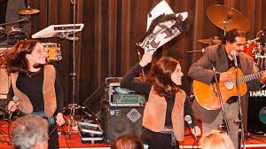 En medio de la vorágine que significa la presentación de un nuevo disco, soledad pastorutti suena tranquila y relajada. El Radical Cambio De Look De Soledad Pastorutti Empece A Verme De Otra Manera La 100
