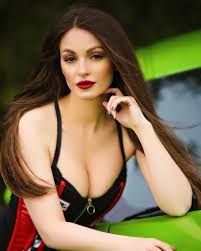 Tiffany Blom - zangeres