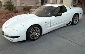 Image result for Arctic White 2000 GM