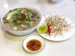 Với công dụng tuyệt vời của mật sim đưa lại thì sản phẩm này được người tiêu dùng rất ưa chuộng, vậy bạn còn chần chừ gì mà không mua ngay cho mình và gia đình. Top Nhá»¯ng Ä'áº·c Sáº£n Phu Yen Mua Vá» Lam Qua Cho Bá»' Máº¹ Báº¡n Be