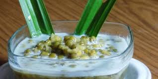 Makanan ini disebut bubur sumsum karena bentuk dan warnanya yang mirip tulang sumsum. 5 Cara Membuat Bubur Sumsum Tanpa Santan Mudah Dan Sederhana Dijamin Lezat Merdeka Com