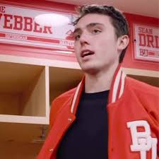 when he’s a foot and a half taller than me 🥰🥰 #cadewebber #bu #hockey  #buhockey #terriers #bostonu #booktok #offcampus #icebreaker #fyp