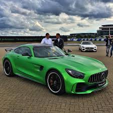 Mercedes Amg Gt R Voiture Mercedes Voitures Vertes Voiture De Sport